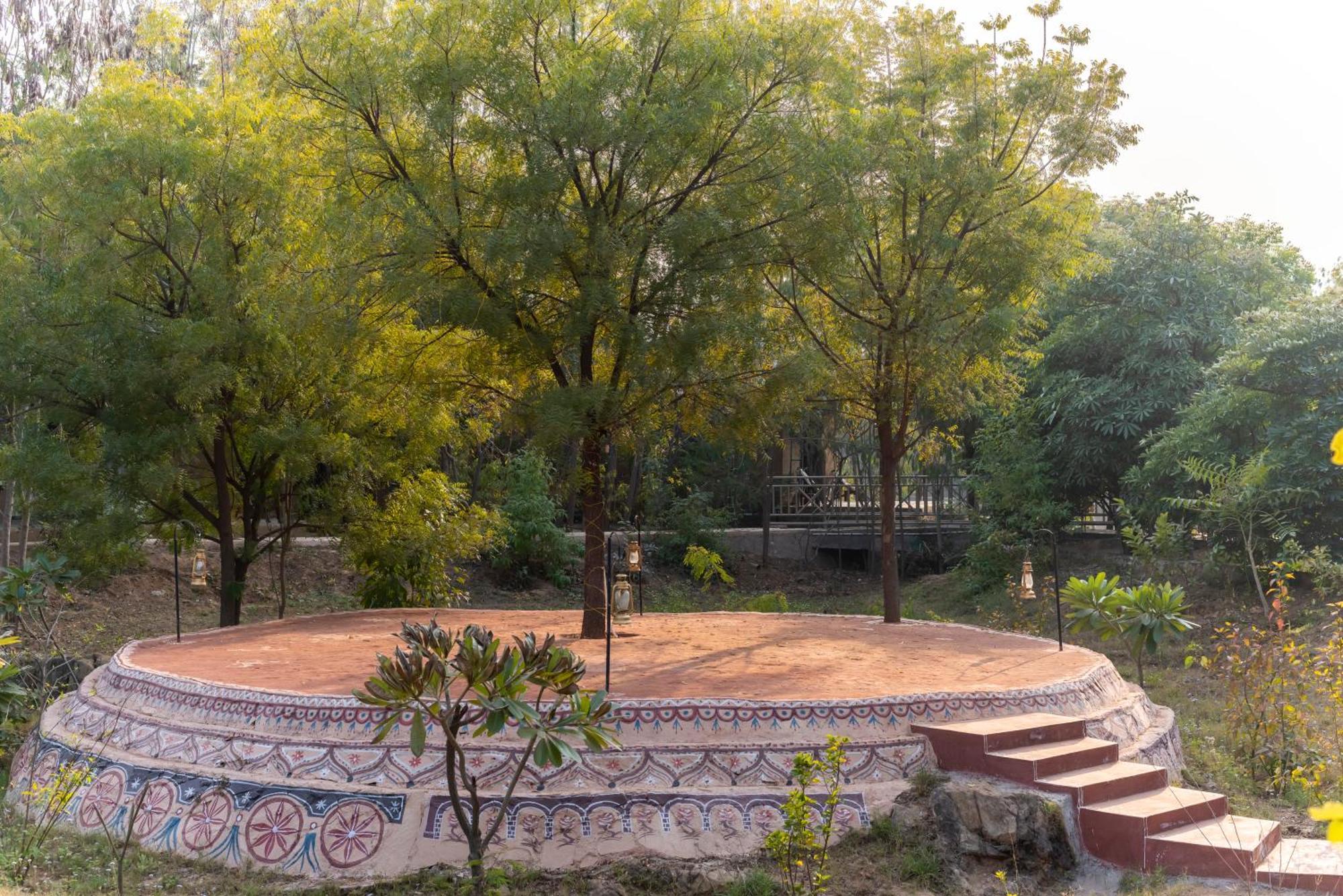 Vanaashrya Resort And Spa Sariska Tehla Eksteriør billede